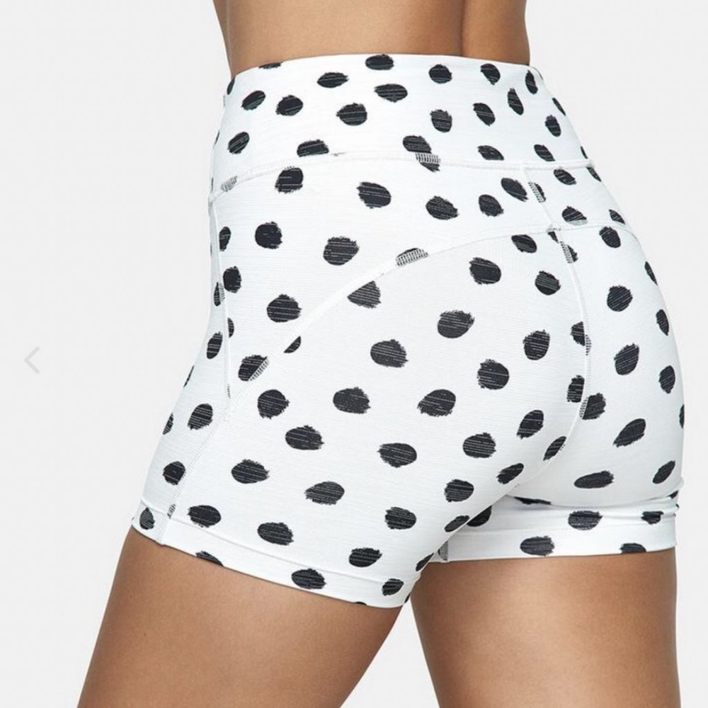 RARE! OV cloud techsweat polka dot shorts